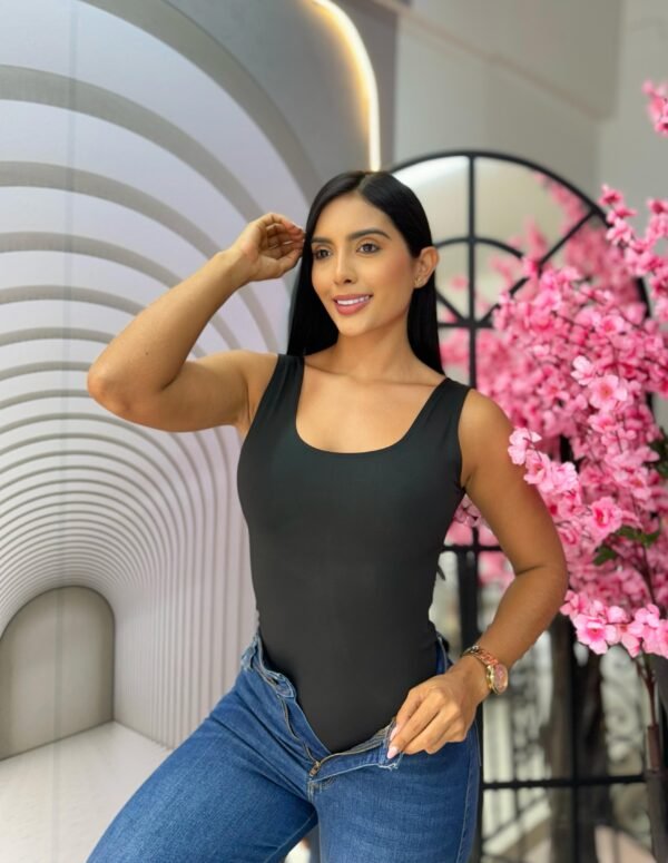 Body Esqueleto Control Abdomen