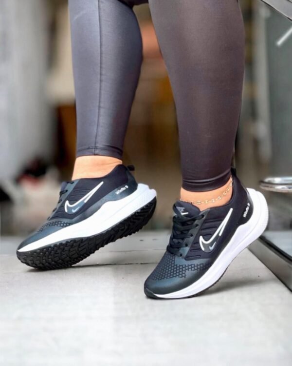 NK Air Max Winflo09 +  Kit de Termo