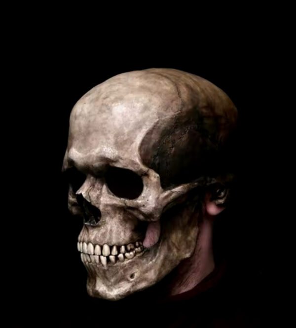 Máscara Látex Calavera con Mandíbula Móvil y Ojos LED